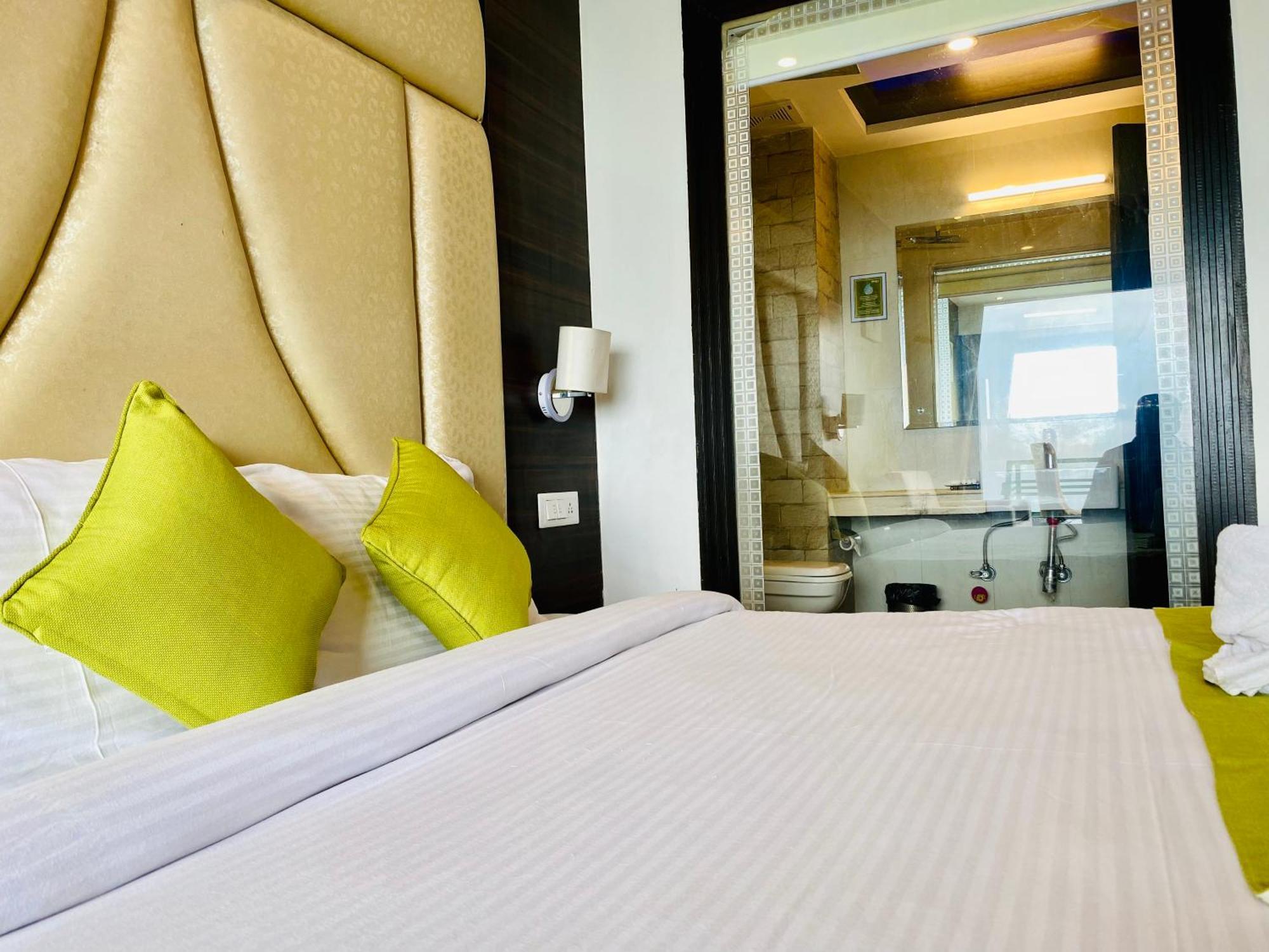 Royal Green Mashobra - Mountain And Valley View Rooms Shimla Luaran gambar